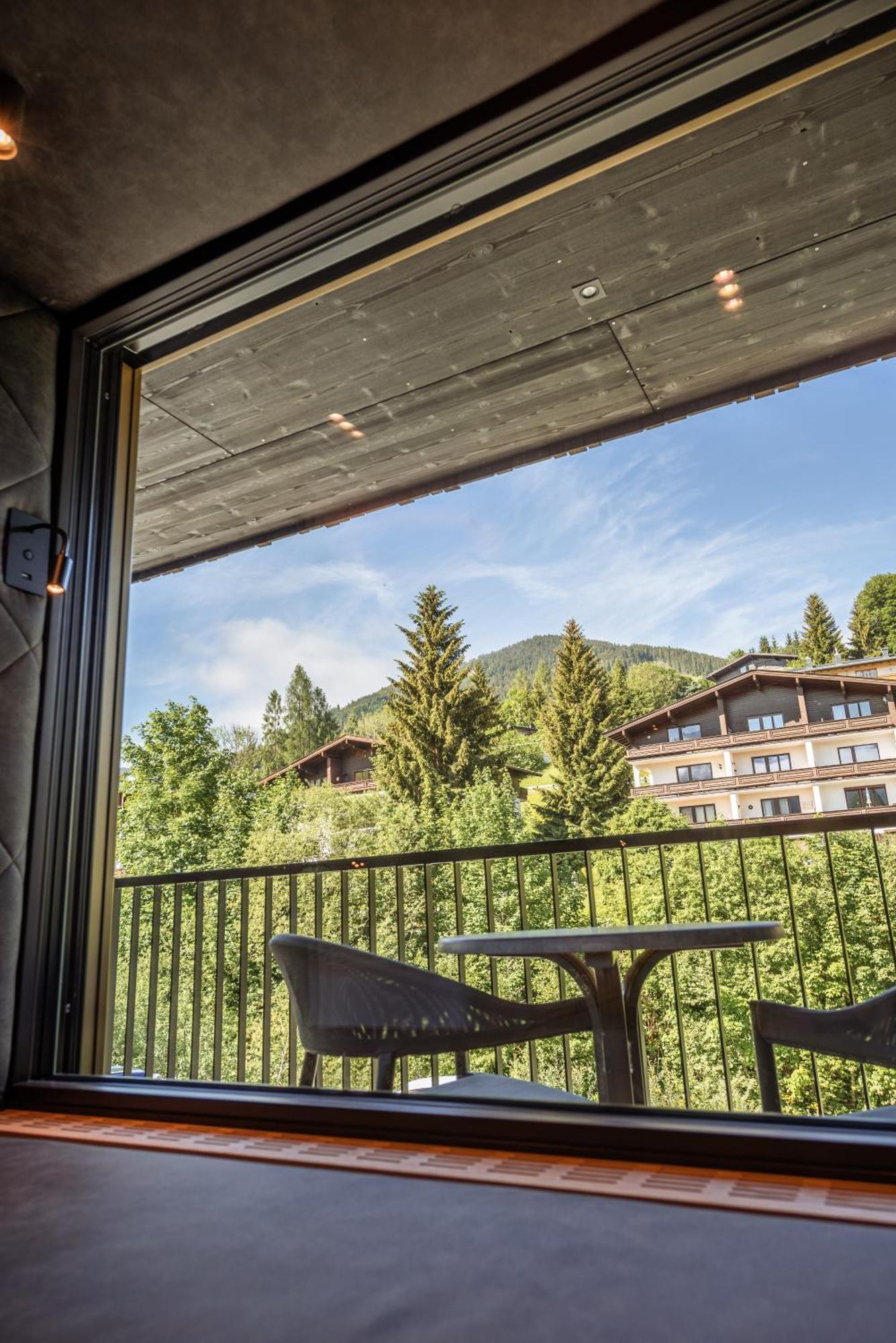 Hotel Lohningerhof Maria Alm am Steinernen Meer Rom bilde